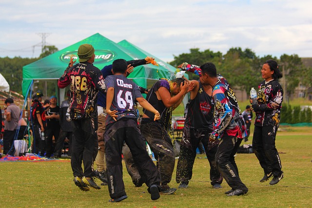 许多因素和 许多因素和